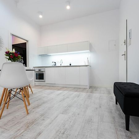 Apartamenty Centrum Nowoczesny Design - Dream Apart Bielsko-Biala Bagian luar foto