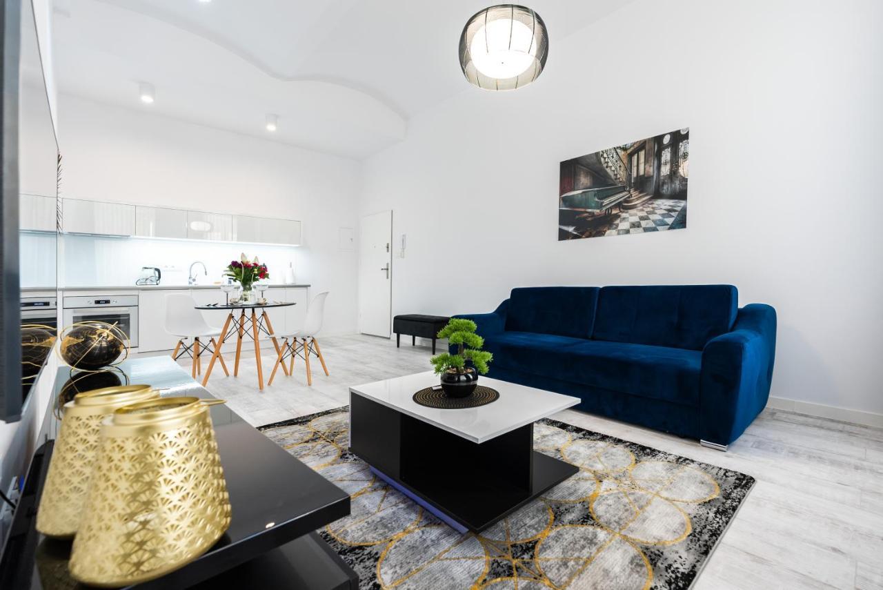 Apartamenty Centrum Nowoczesny Design - Dream Apart Bielsko-Biala Bagian luar foto