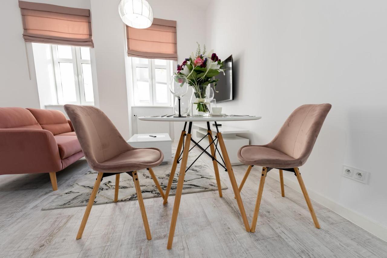 Apartamenty Centrum Nowoczesny Design - Dream Apart Bielsko-Biala Bagian luar foto