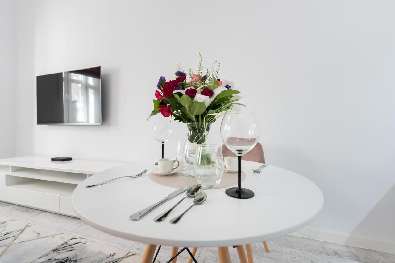 Apartamenty Centrum Nowoczesny Design - Dream Apart Bielsko-Biala Bagian luar foto