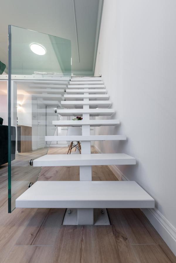 Apartamenty Centrum Nowoczesny Design - Dream Apart Bielsko-Biala Bagian luar foto