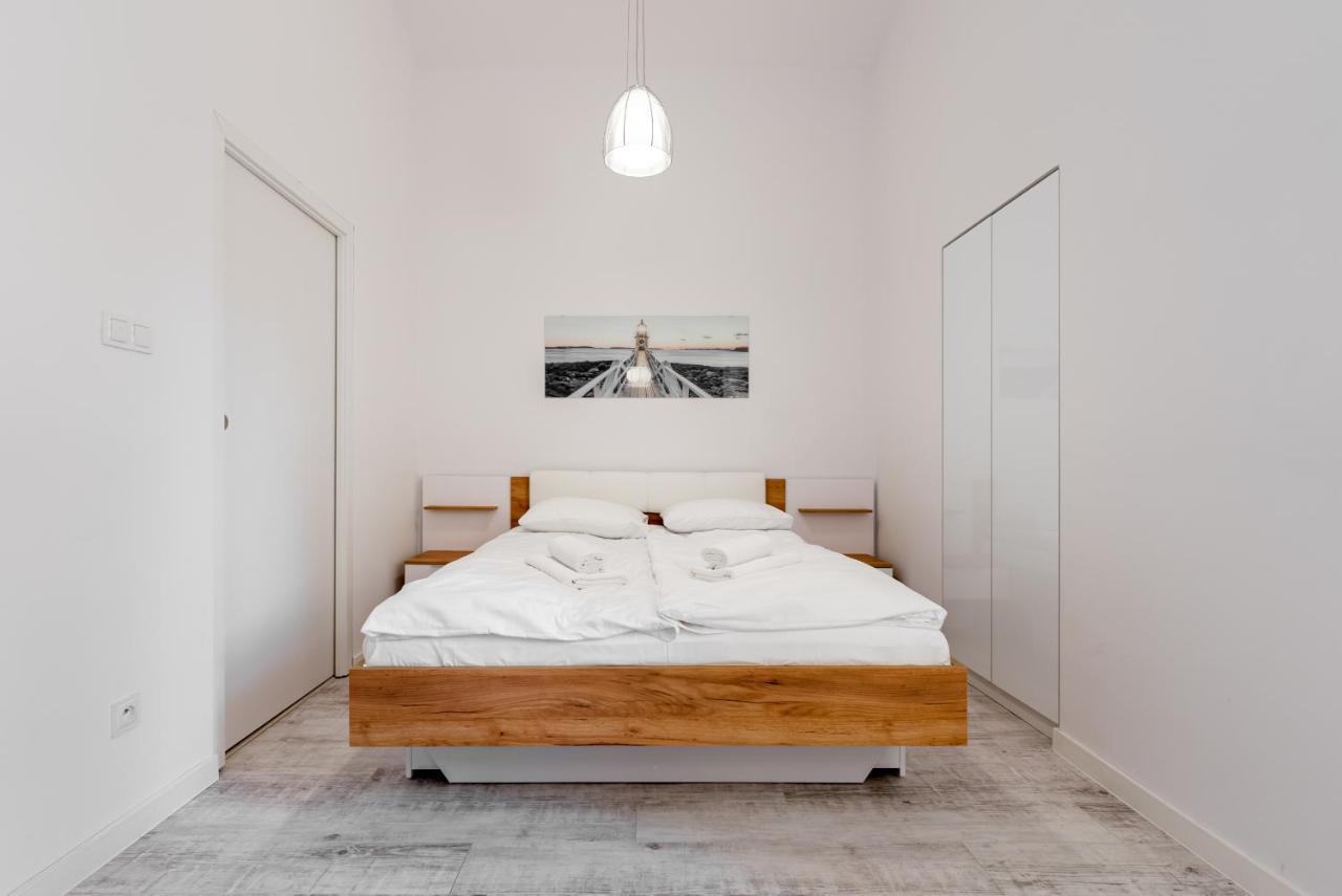 Apartamenty Centrum Nowoczesny Design - Dream Apart Bielsko-Biala Bagian luar foto