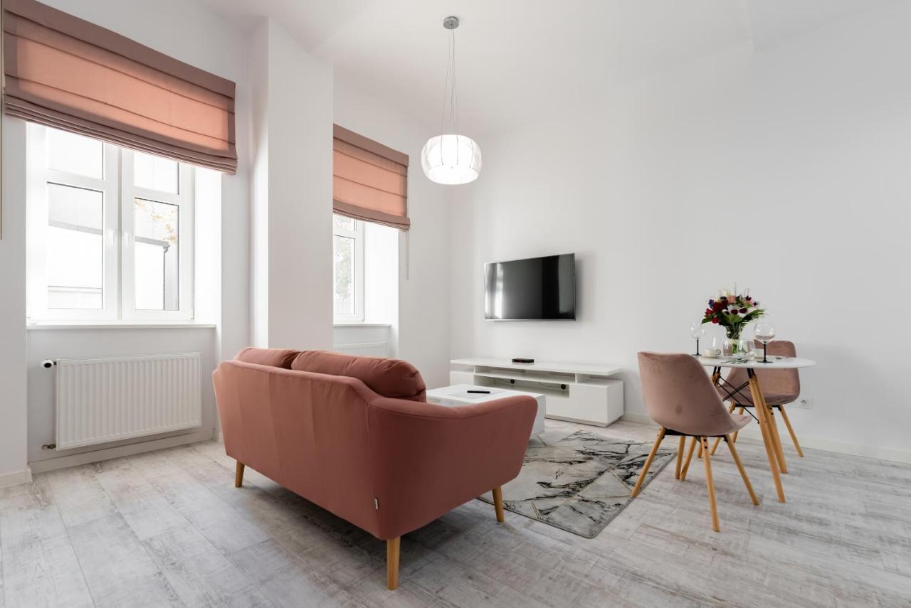Apartamenty Centrum Nowoczesny Design - Dream Apart Bielsko-Biala Bagian luar foto