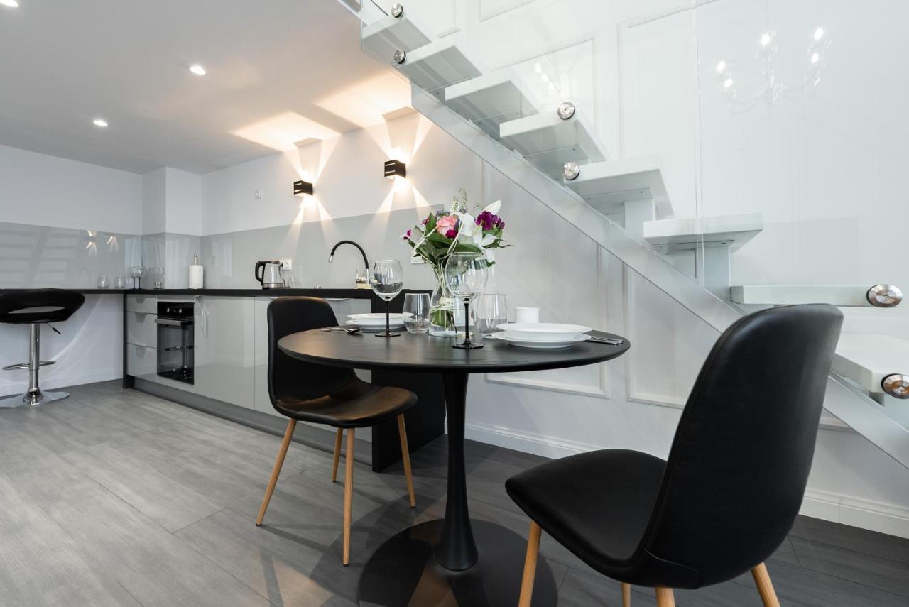 Apartamenty Centrum Nowoczesny Design - Dream Apart Bielsko-Biala Bagian luar foto